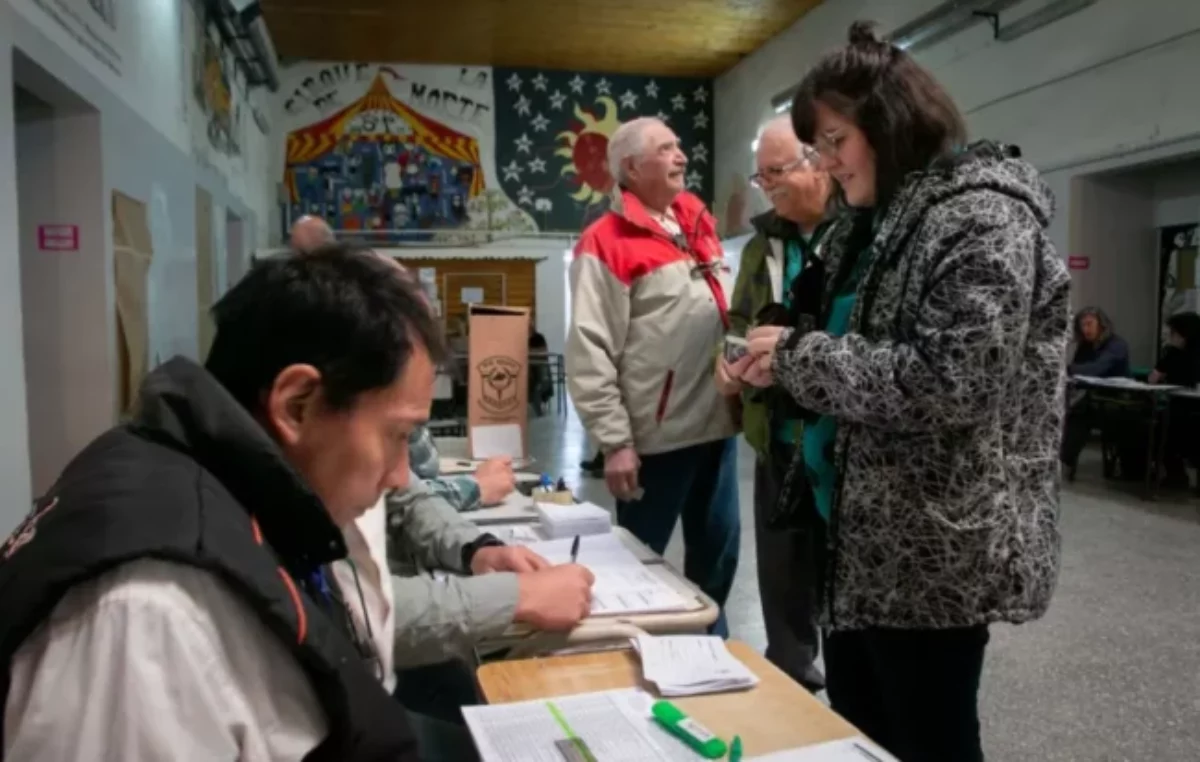 Hasta ahora, habría 13 candidatos a intendente de Bariloche