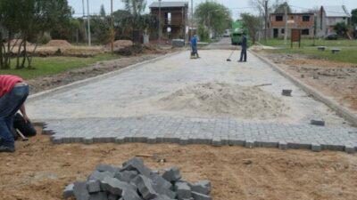 El 100% de las obras que se realizan en Gualeguaychú con recursos propios son hechas por cooperativas