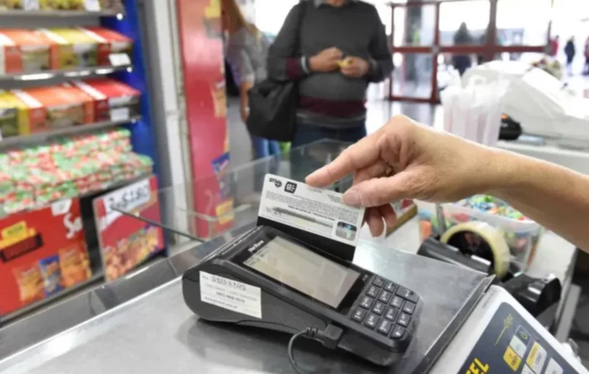 Los santafesinos usan cada vez más las tarjetas de crédito en supermercados