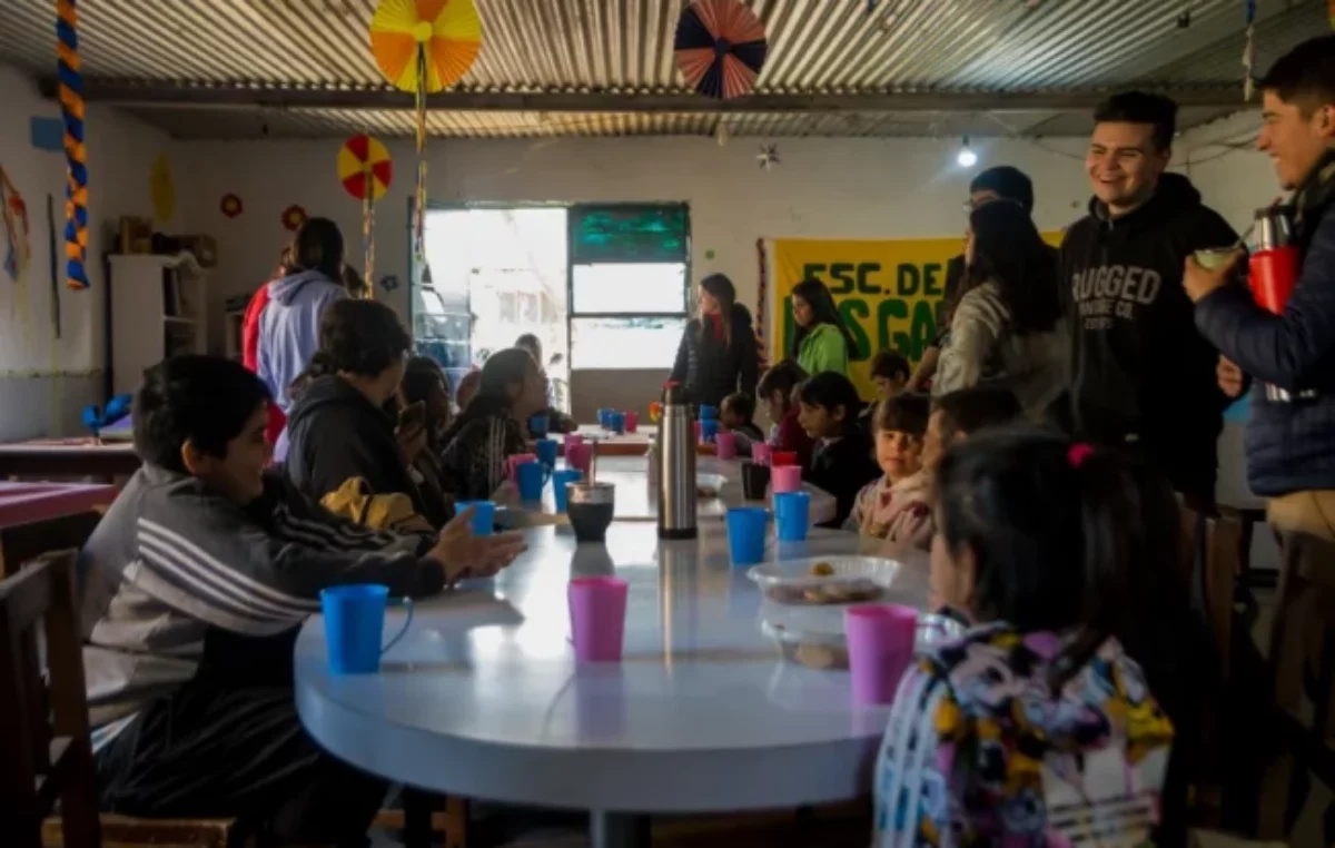 “No tengo para darle de comer a mis hijos”: cada vez más gente asiste a comedores y merenderos de Córdoba