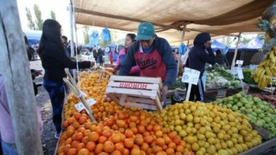 Los exorbitantes precios de frutas y verduras alarman al consumidor