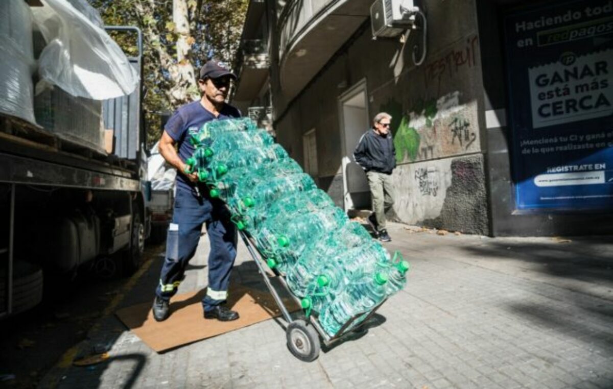 Uruguay se queda sin agua dulce y activa un plan contra reloj para asegurar el abastecimiento en la capital