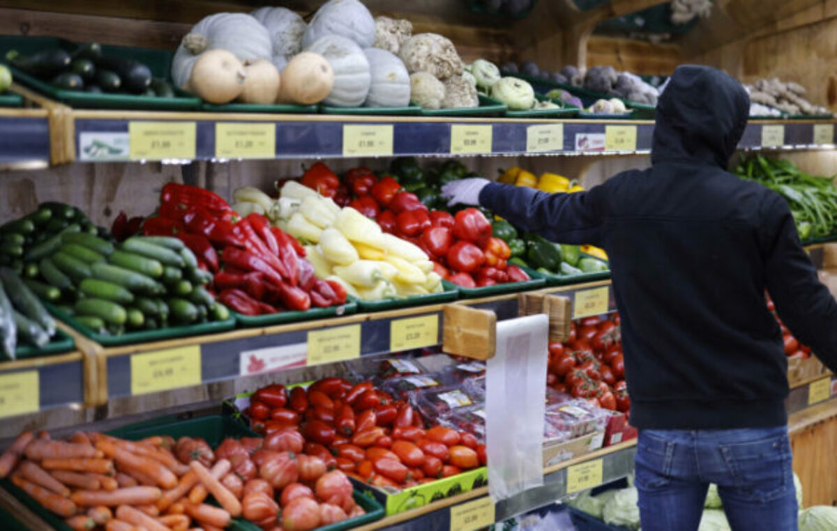 La Canasta Básica aumentó algo más del 60 por ciento en lo que va del año