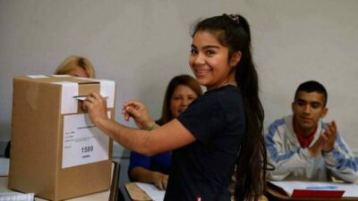 El debut del Voto Joven en Santa Fe cosechó un 40% de participación