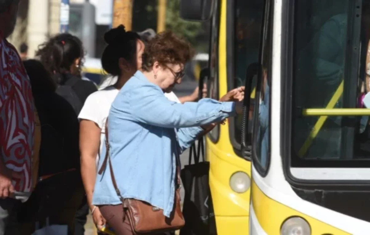 En la ciudad de Santa Fe, el boleto de colectivos pasará a costar 185 pesos