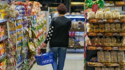 La canasta básica subió 7,1% en julio: una familia necesitó $ 248.962 para no ser pobre