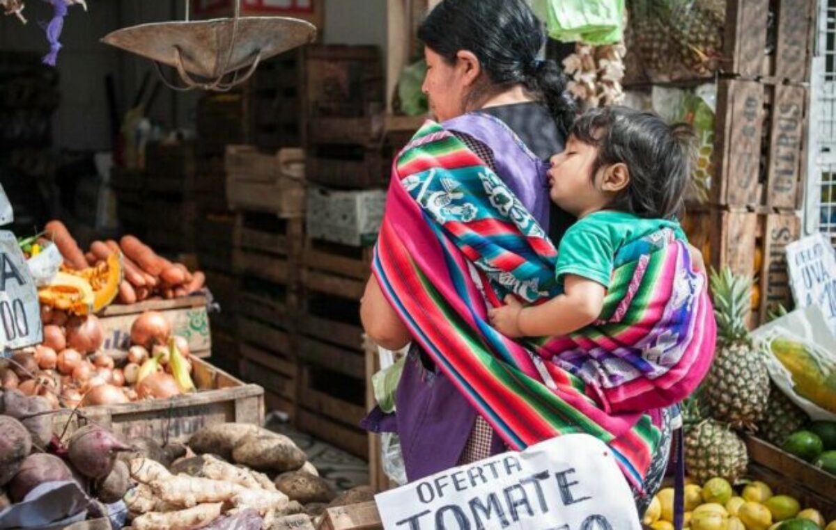 La canasta de pobreza saltó 13,1 por ciento en agosto