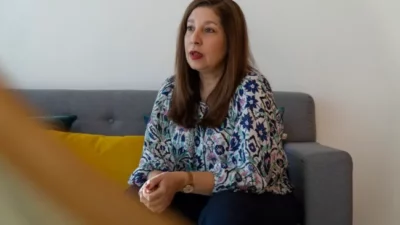 Arabela Carreras convocó a intendentes por la «compleja» situación financiera de Río Negro