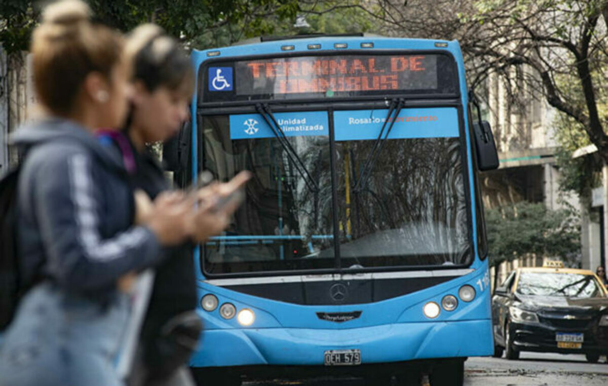 En Rosario sube el 50% el boleto de colectivos: a 185 pesos