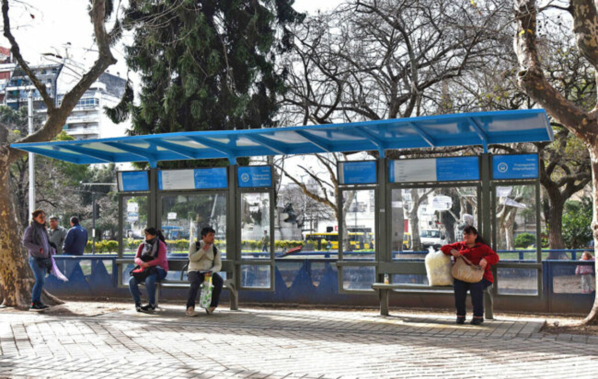 En reversa: la mitad de las líneas de colectivos rosarinas tienen menor frecuencia que antes de la pandemia