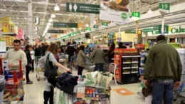 Economía de pospandemia en Neuquén: se vende más comida y menos autos 0 Km