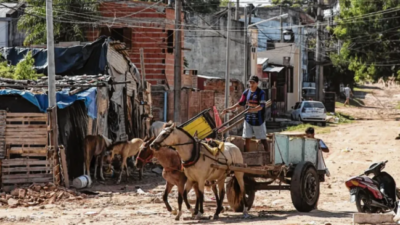 Las canastas que miden indigencia y pobreza subieron el 160% y 149,1% en el último año