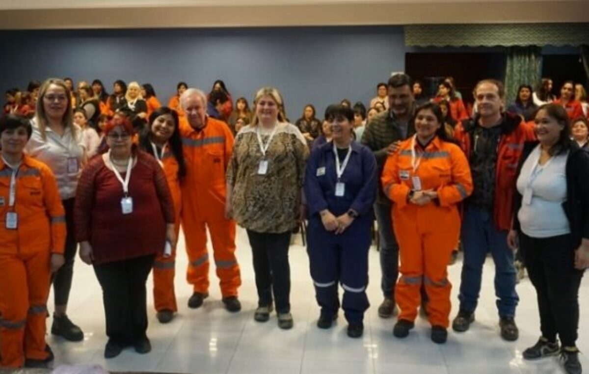 Río Turbio: Histórico; mujeres trabajarán dentro de la mina de carbón de YCRT