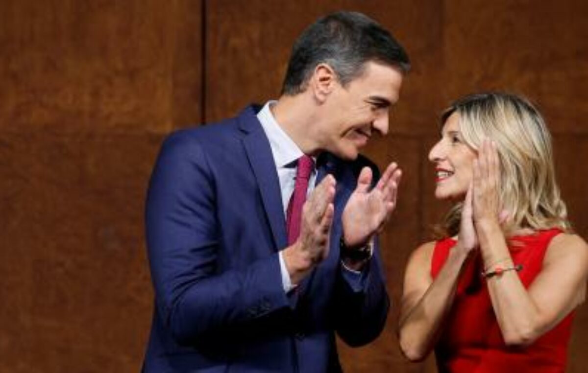 Sánchez nombró un nuevo gabinete «solvente y sólido» con mayoría de mujeres