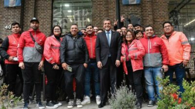 Delivery: entra en vigencia el seguro gratuito para trabajadores que impulsó Massa