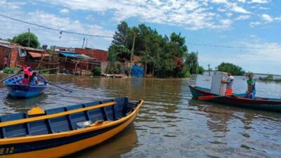 El agua sigue subiendo en Corrientes y se acerca a niveles preocupantes