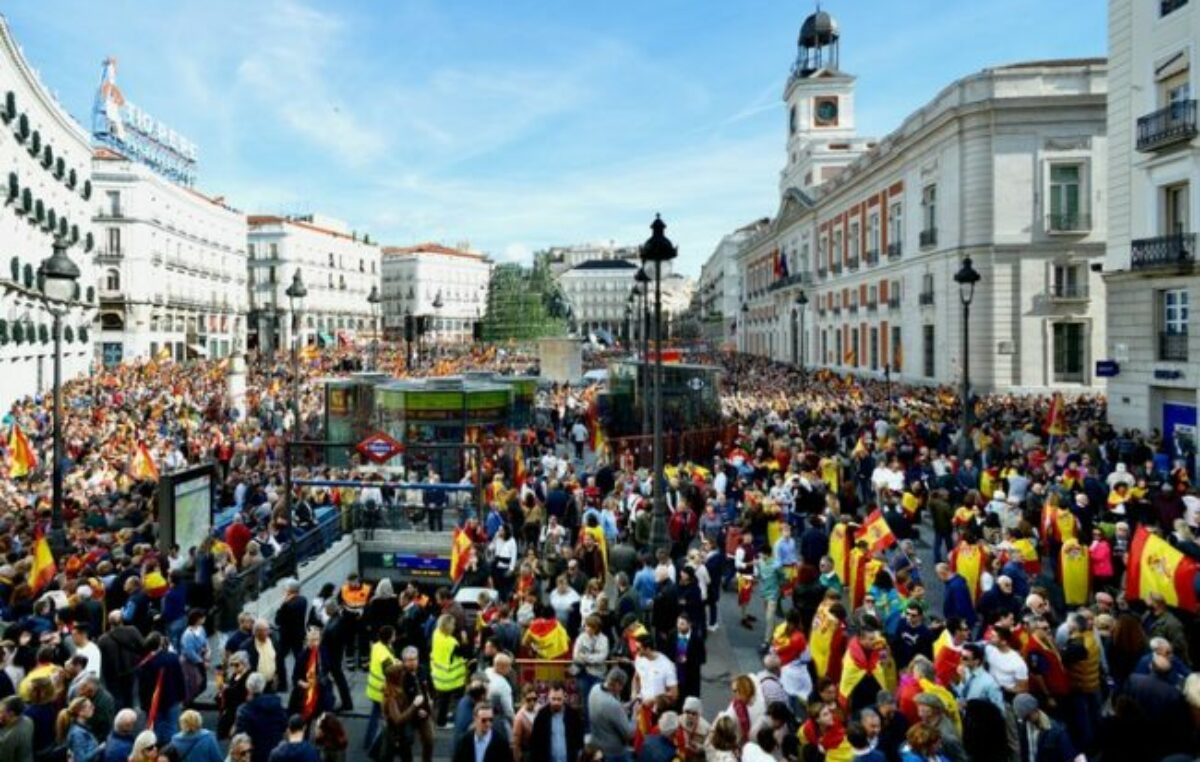 España: Pedro Sánchez da el último paso para asegurarse la reelección