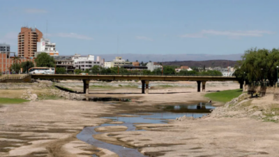 Sequía en Carlos Paz: las impactantes imágenes del Río San Antonio