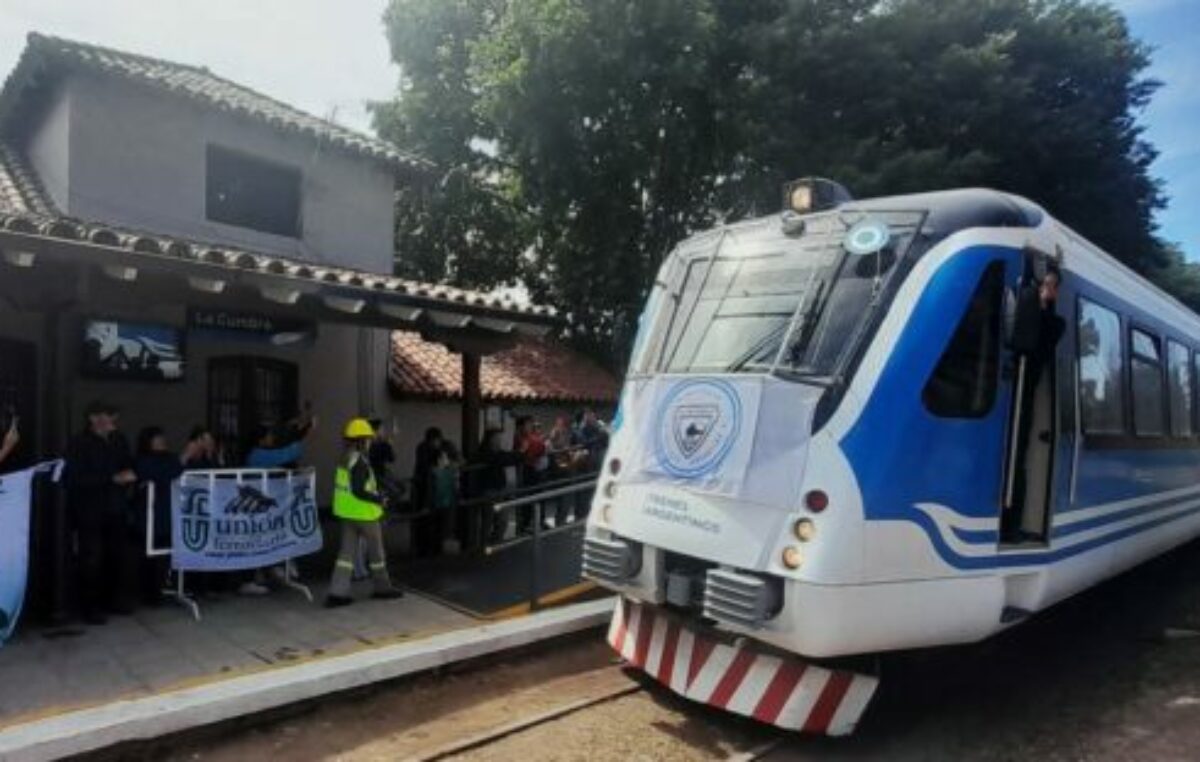Un sueño cumplido: medio siglo después, el Tren de las Sierras llegó a Capilla del Monte