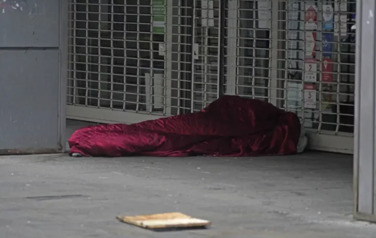 Solo en 14 cuadras del macrocentro rosarino hay 100 personas viviendo en la calle