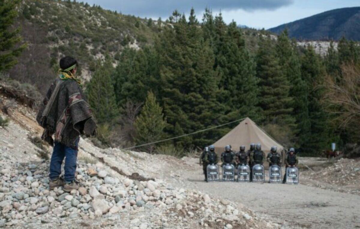 Para qué el DNU de Milei derogó la Ley de Tierras: el litio, el agua y el suelo con bandera de remate