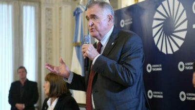 Tucumán: Jaldo pidió a los municipios que ahorren un 20 por ciento