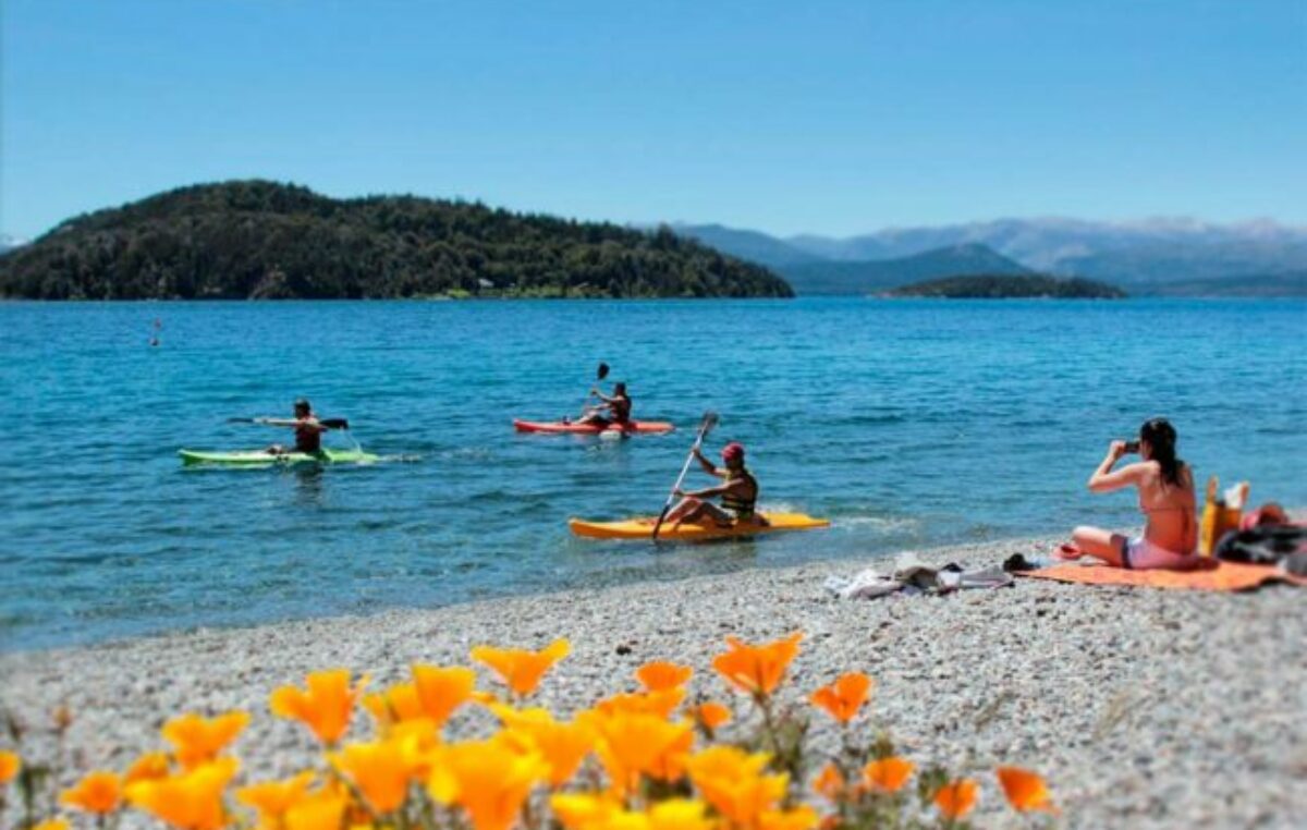 Verano en Bariloche: dos semanas de vacaciones cuestan 445% más que hace un año, mirá cuánto sale
