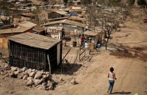 La línea de la pobreza en Mendoza aumentó el 51% en los dos meses del gobierno de Javier Milei
