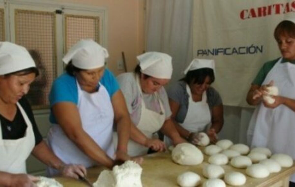 Rosario: Cáritas detectó un incremento del 40% en la demanda de alimentos en las parroquias