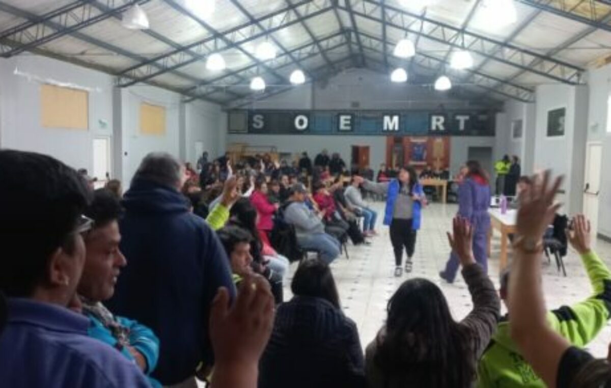 Asamblea del SOEM Río Turbio: Trabajadores municipales aprobaron el 48 %