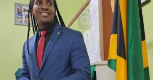 Jamaica le quiere decir «goodbye» a la corona británica