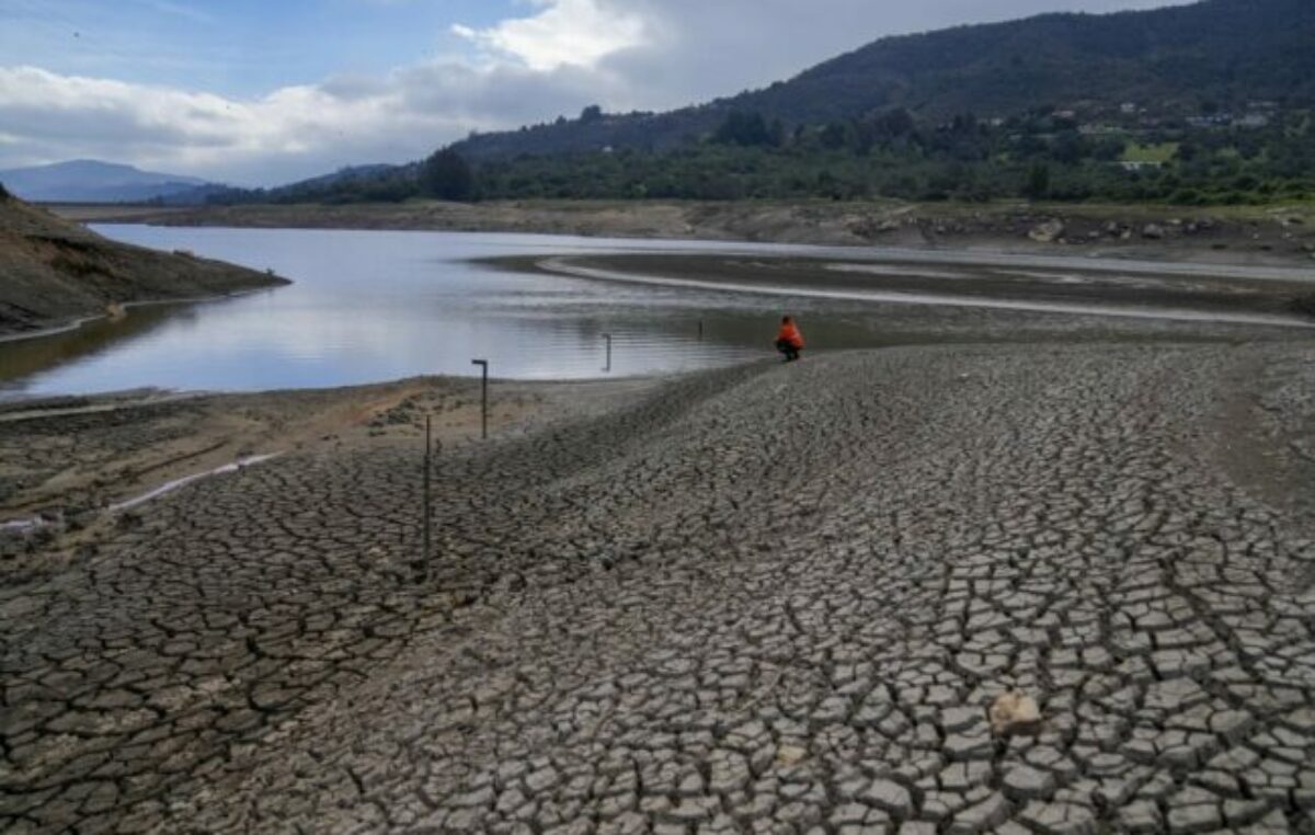 Bogotá endurece las medidas por la sequía de los embalses