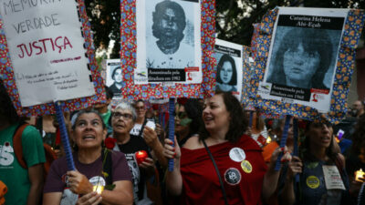 Víctimas de la dictadura brasileña marcharon en el 60 aniversario del golpe