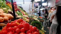 Córdoba: En mayo, el consumo en los almacenes y verdulerías cayó un 30 por ciento