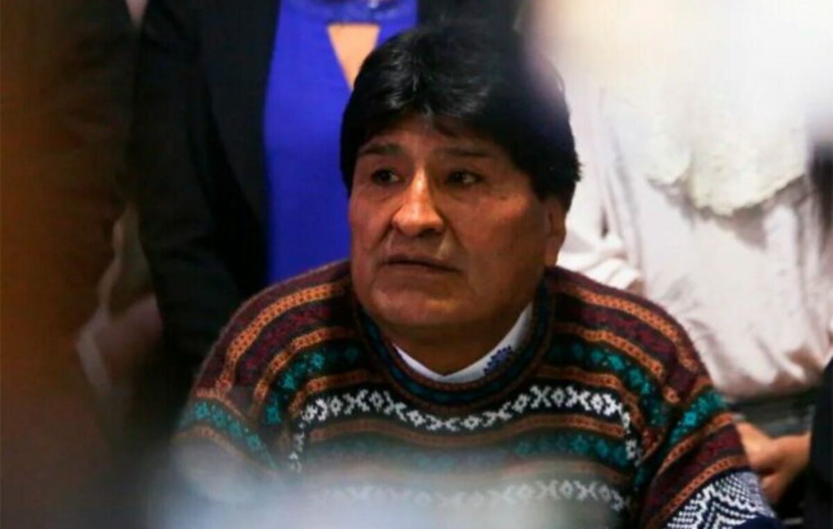 Evo Morales anuncia una «batalla legal» contra el congreso del MAS que lo desplazó