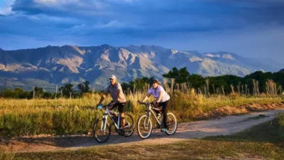Llegó el Mes del Cicloturismo: tres destinos para recorrer Córdoba pedaleando