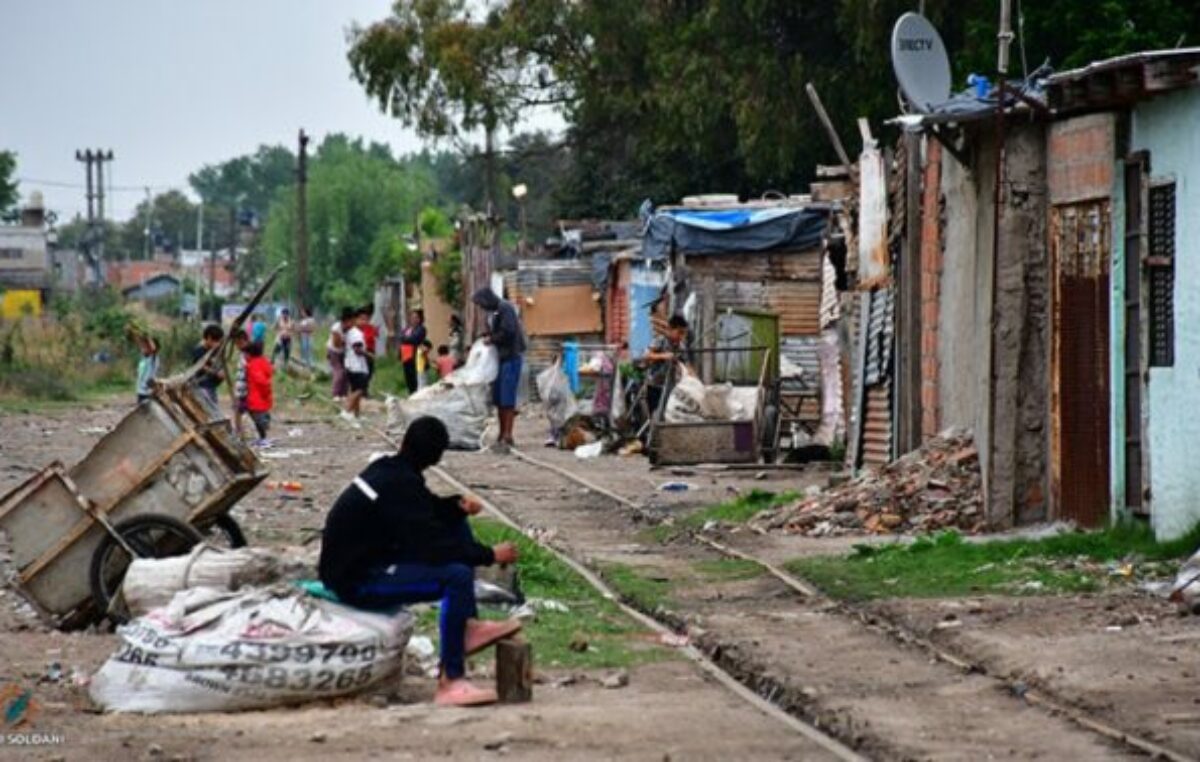 6 de cada 10 familias de barrios populares con inseguridad alimentaria «severa»