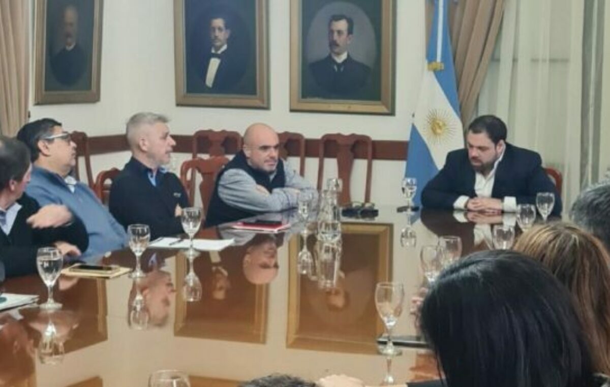 La Federación de Sindicatos Municipales de Entre Ríos se reunió con el ministro de Trabajo y el presidente de la Caja de Jubilaciones