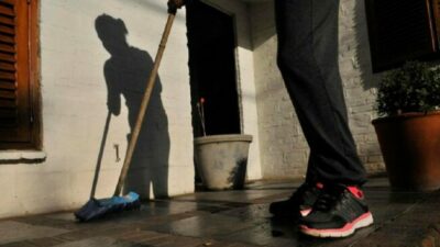 El ajuste golpea a los trabajadores y trabajadoras de casas particulares