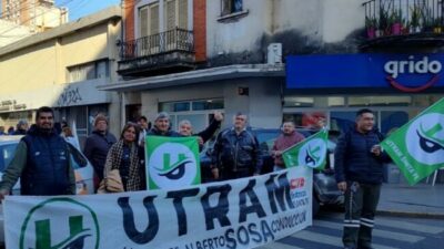 Santa Fe: municipales de UTRAM se manifiestan en varios organismos de la capital provincial