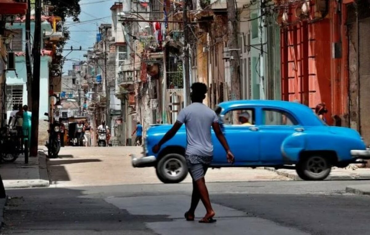 Cuba: Un informe reveló que “siete de cada diez personas tuvieron que dejar de desayunar, almorzar o cenar”