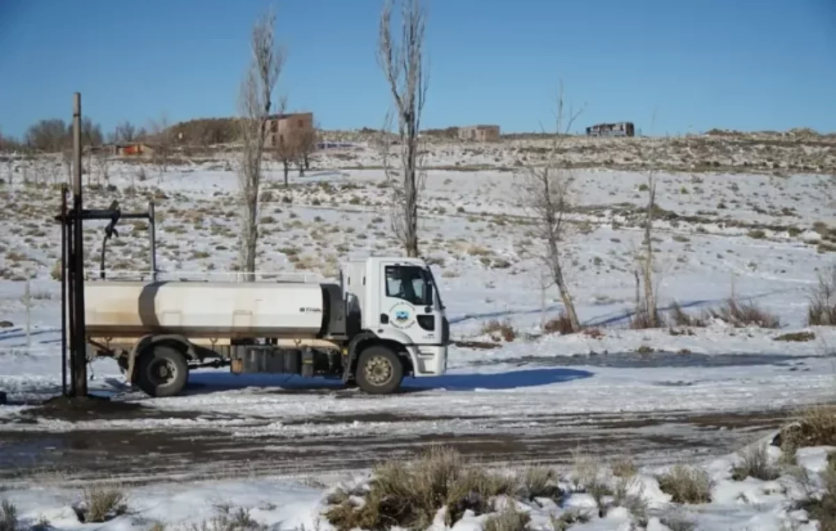 Zapala comenzará a cobrar el agua potable que provee a otros municipios