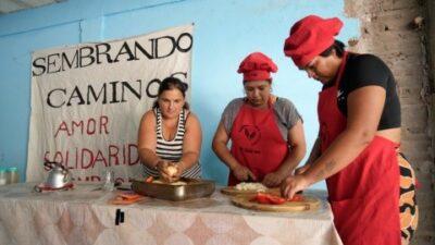 El gobierno de Santa Fe reforzó la ayuda alimentaria ante la creciente demanda