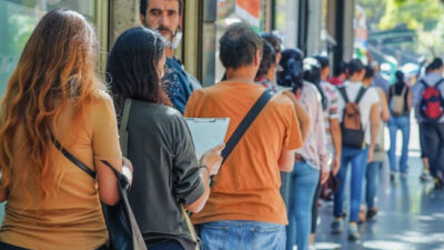 Cae el empleo registrado y hay más suspensiones