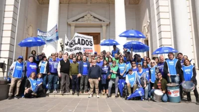 Fuerte rechazo de docentes y municipales a la reforma jubilatoria en Santa Fe: anticipan marchas y no descartan paros