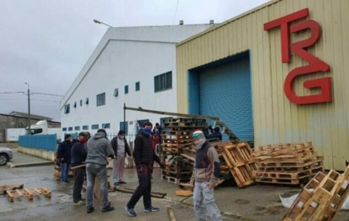 Más de 60 trabajadores quedaron en la calle tras del cierre de Textil Río Grande