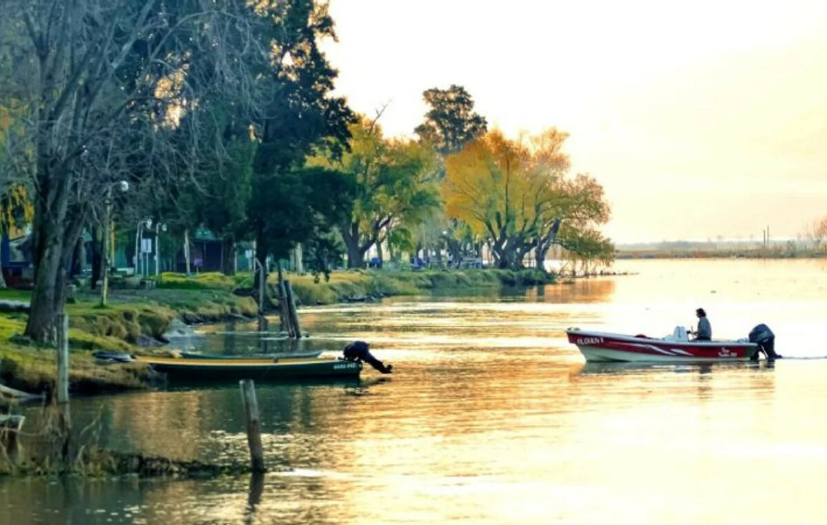 Baradero: El pueblo con arboleda que es ideal para comer pescado a la vera del río