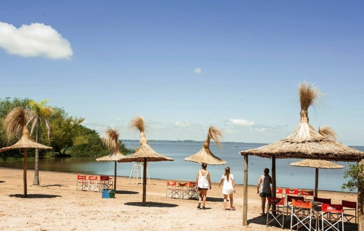 Pueblo Belgrano, Entre Ríos te sorprenderá con sus playas, senderos, bodegas y aguas termales