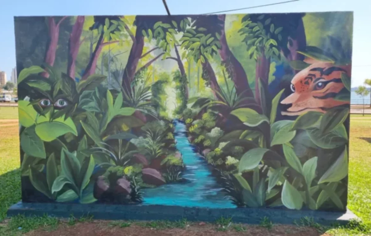 La Costanera de Posadas se llena de arte con los murales de mitos y leyendas de la región