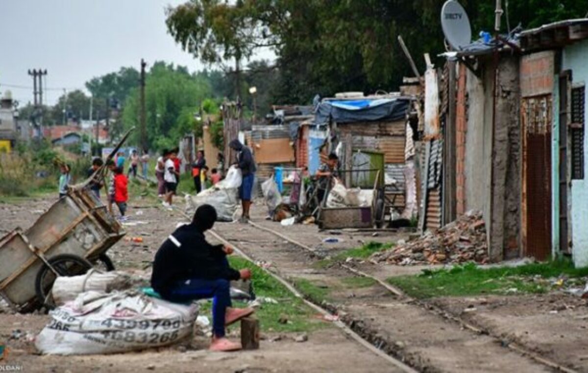 En el país hay 5,5 millones de nuevos pobres desde el inicio de la era Milei y la tasa es la más alta en 20 años